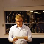 Mag de voorzitter het woord?
